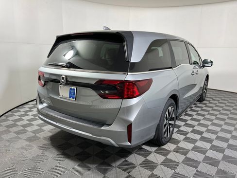 New 2026 Honda Odyssey EX-L image 7