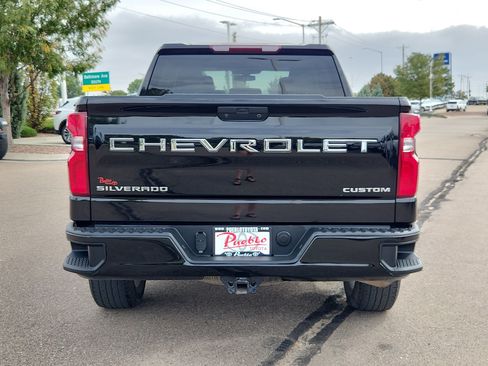 Used 2021 Chevrolet Silverado 1500 Custom AWD/4WD image 14