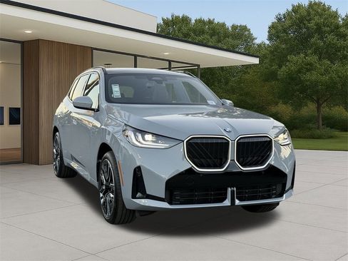 New 2026 BMW X3 xDrive30 w/ M Sport Package image 4