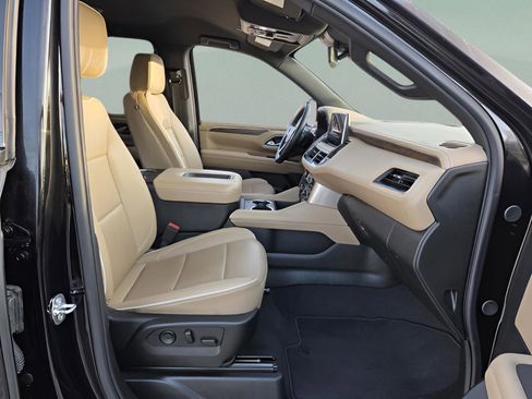 Used 2024 Chevrolet Tahoe Premier image 13