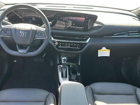 New 2025 Buick Envista Avenir image 15