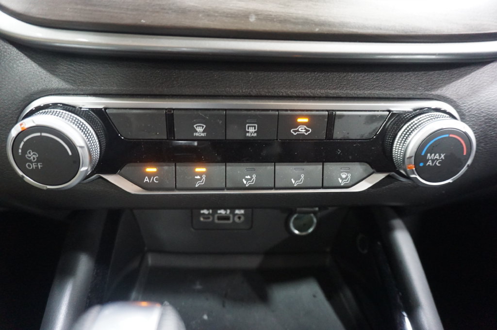 Used 2023 Nissan Altima 2.5 SV FWD image 12