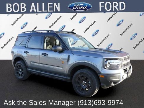 Used 2025 Ford Bronco Sport Badlands image 1