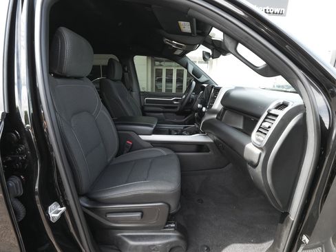 Used 2025 RAM 1500 Big Horn AWD/4WD image 41