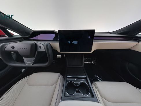 Used 2022 Tesla Model S Plaid image 25