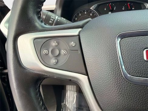 Used 2019 GMC Acadia SLT image 29