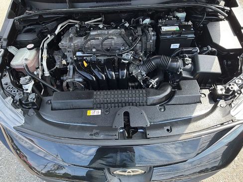 Used 2020 Toyota Corolla LE FWD image 23