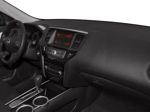 Used 2014 Nissan Pathfinder Platinum w/ Platinum Premium Package FWD image 20