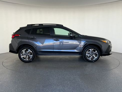 New 2026 Subaru Crosstrek 2.0i Premium image 2