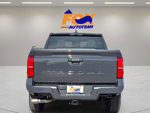 New 2026 Toyota Tacoma SR5 image 4