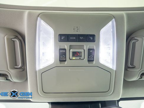 Used 2022 Toyota RAV4 XLE w/ Convenience Package AWD/4WD image 23