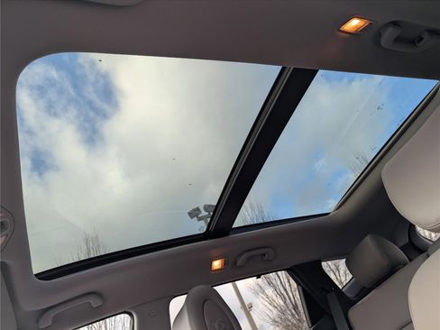 Used 2018 Hyundai Santa Fe Sport w/ 2.4L Tech Package 04 image 20