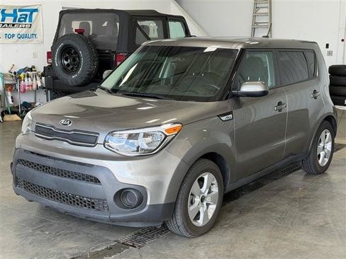 Used 2017 Kia Soul + FWD Hatchback 2.0L 4-Cyl image 36