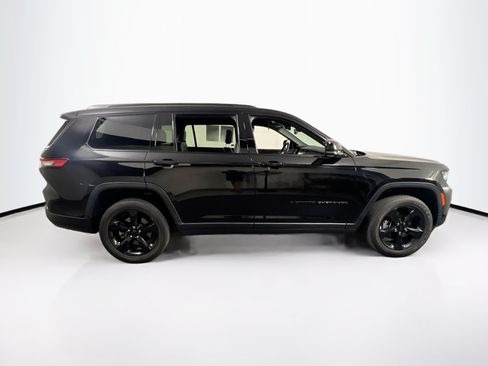Used 2023 Jeep Grand Cherokee L Laredo AWD/4WD image 4