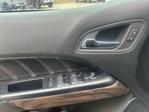 Used 2022 GMC Canyon Denali image 23