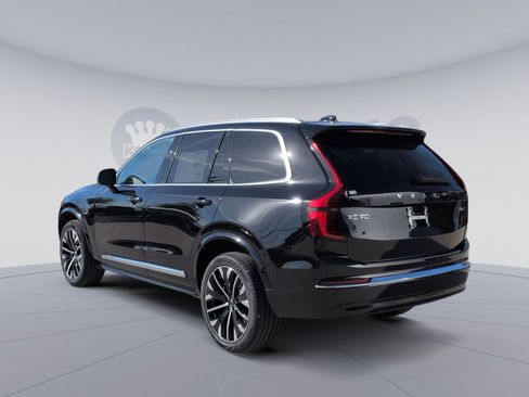 New 2026 Volvo XC90 B6 Plus w/ Protection Package Premier image 4