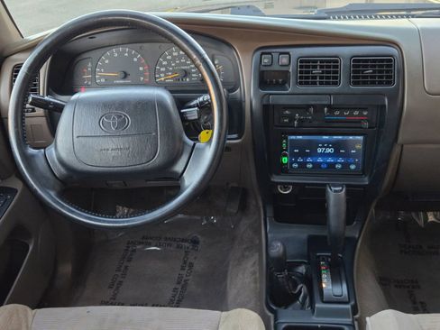 Used 1997 Toyota 4Runner SR5 AWD/4WD image 19