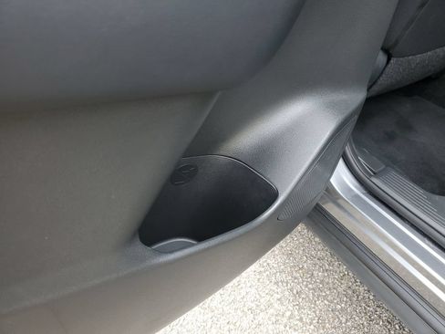 Certified 2023 Nissan Rogue S FWD image 10