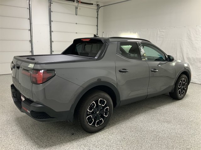 Used 2023 Hyundai Santa Cruz SEL w/ Activity Package FWD image 5