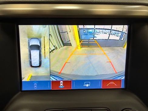 Used 2018 GMC Acadia Denali w/ Technology Package AWD/4WD image 40