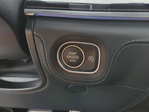 New 2026 Mercedes-Benz Maybach GLS 600 4MATIC image 19