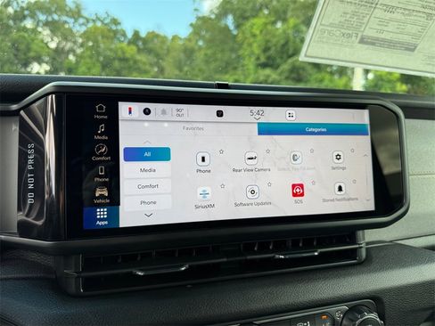 New 2025 Jeep Gladiator Sport image 30