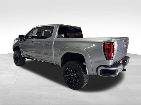 Used 2025 GMC Sierra 1500 AT4 w/ AT4 Premium Package AWD/4WD image 3