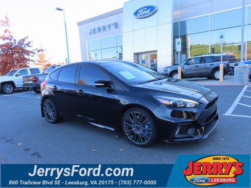 Used 2017 Ford Focus RS image 1