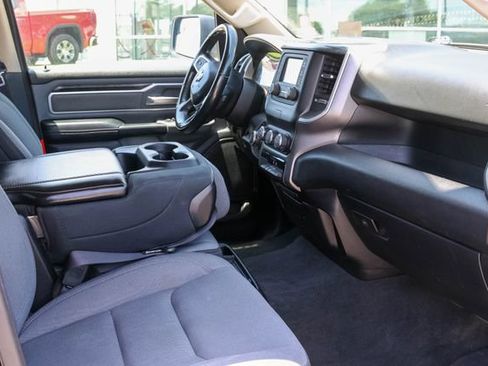 Used 2020 RAM 1500 Big Horn AWD/4WD image 14
