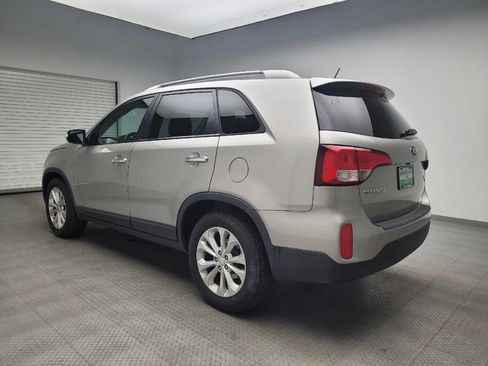 Used 2014 Kia Sorento EX image 3