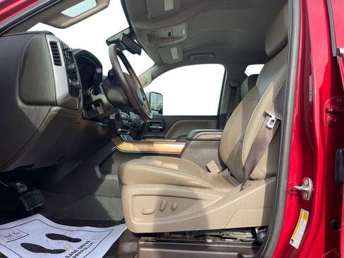 Used 2019 Chevrolet Silverado 2500 LTZ w/ Duramax Plus Package AWD/4WD image 15