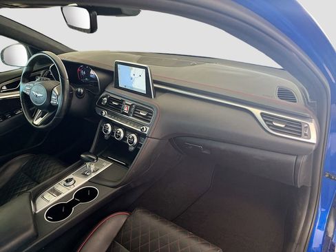 Used 2021 Genesis G70 3.3T RWD image 31