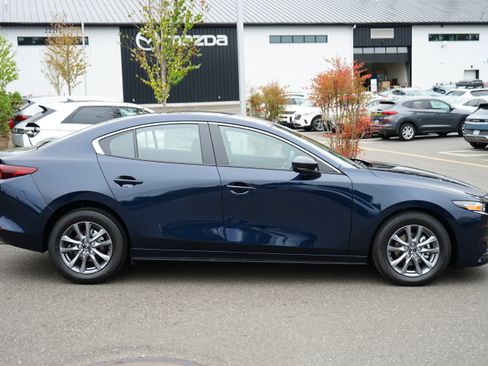 New 2026 MAZDA MAZDA3 s FWD image 2