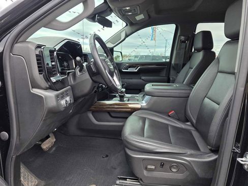 Used 2022 GMC Sierra 1500 Elevation w/ Elevation Premium Package AWD/4WD image 20