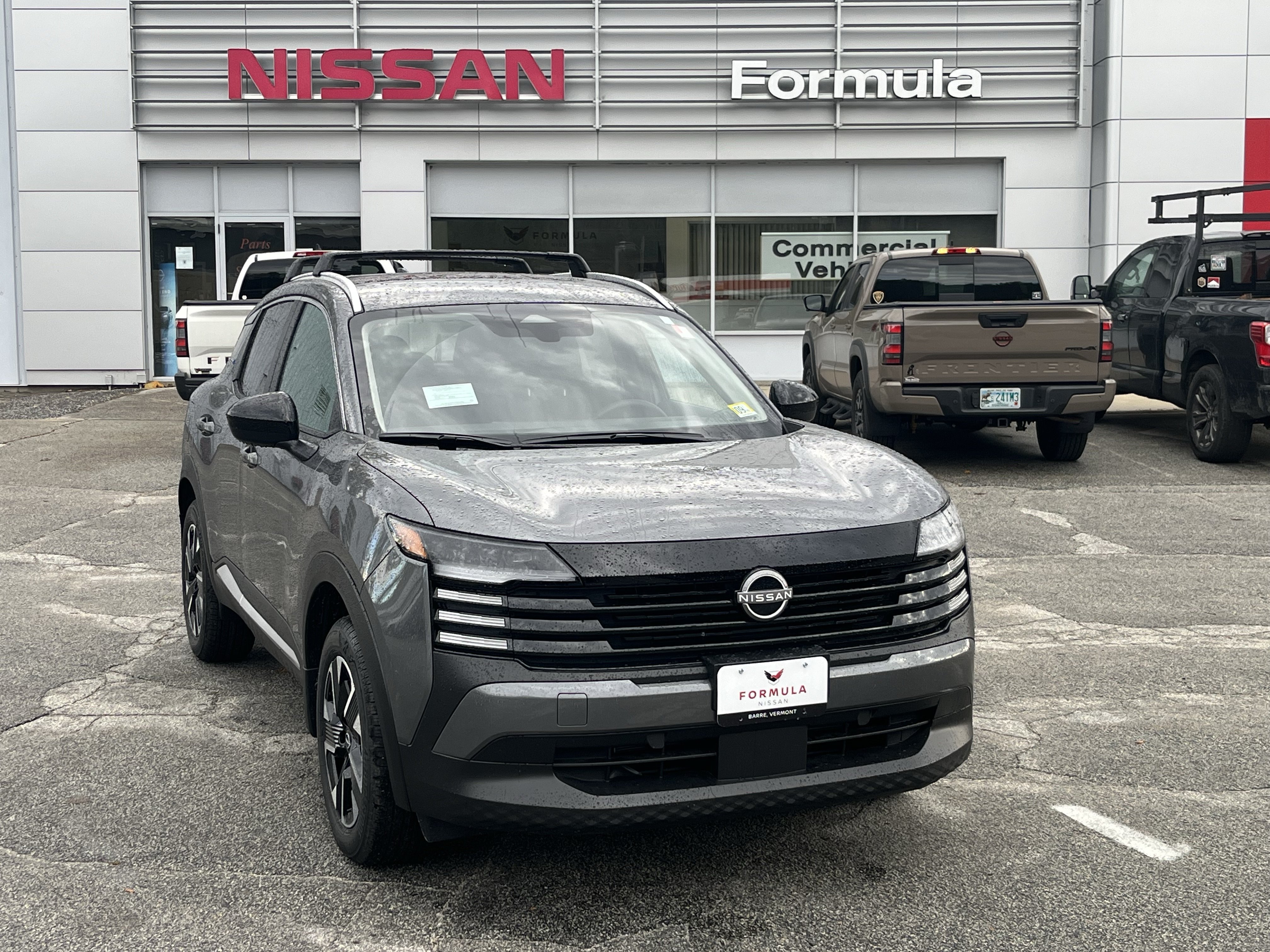 New 2027 Nissan Kicks SV AWD/4WD image 1