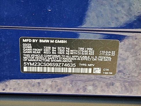 Used 2025 BMW XM w/ M Driver's Package image 26