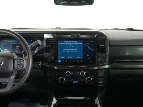 Certified 2025 Ford F350 Lariat w/ Lariat Ultimate Package AWD/4WD image 33