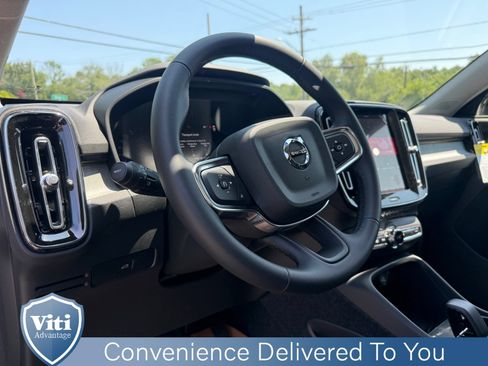 New 2026 Volvo XC40 B5 Core w/ Protection Package Premier AWD/4WD image 12