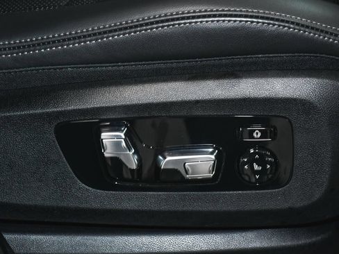 Used 2026 BMW X5 xDrive40i AWD/4WD image 62