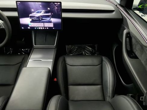 Used 2026 Tesla Model Y AWD image 50