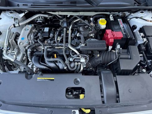Used 2024 Nissan Sentra SV FWD image 34