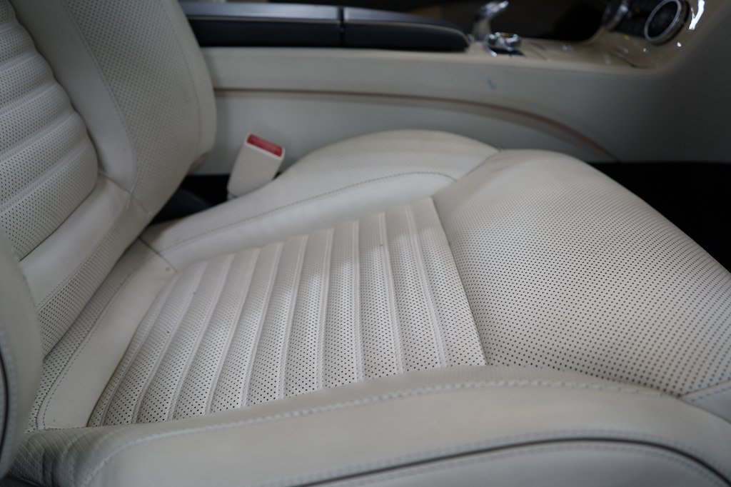 Used 2016 Mercedes-Benz SL 550 w/ Driver Assistance Package image 47