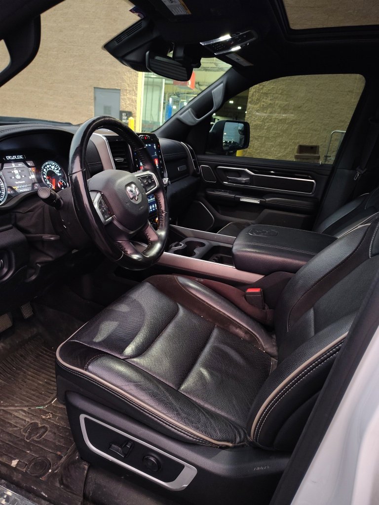 Used 2020 RAM 1500 Laramie AWD/4WD image 10