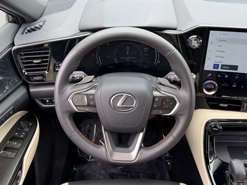 Certified 2024 Lexus NX 250 FWD image 18