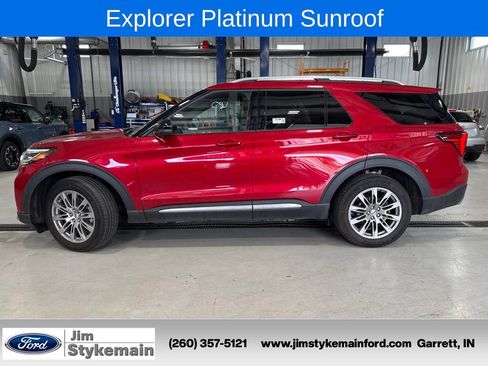 Used 2026 Ford Explorer Platinum AWD/4WD image 4
