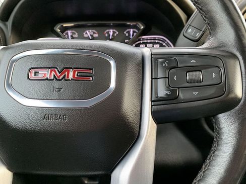 Used 2022 GMC Sierra 1500 SLT w/ SLT Convenience Package image 21