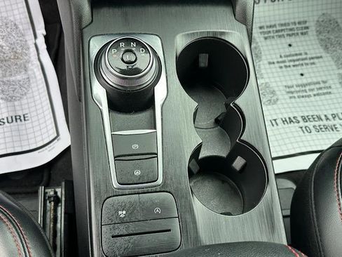 Used 2024 Ford Escape ST-Line image 25