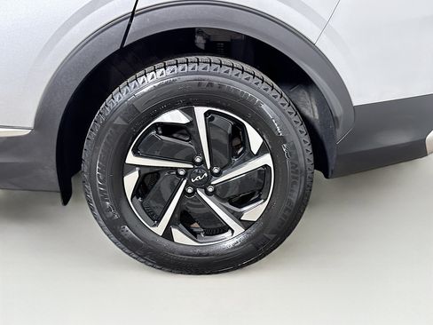 Used 2023 Kia Sportage LX AWD/4WD image 29