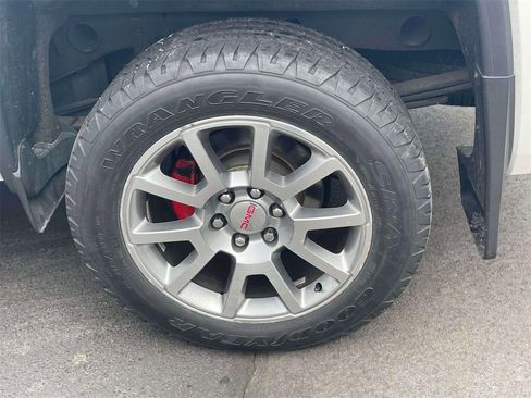 Used 2018 GMC Sierra 1500 Denali image 10