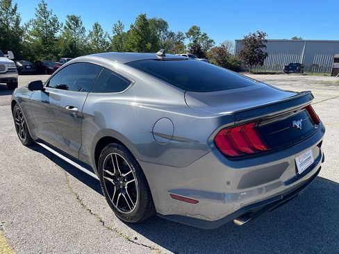 Used 2021 Ford Mustang Premium image 6